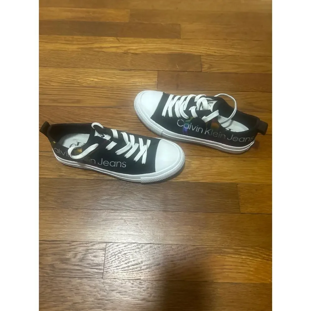 Calvin Klein Women's Kcerya Black White Rainbow Canvas Sneakers 7M